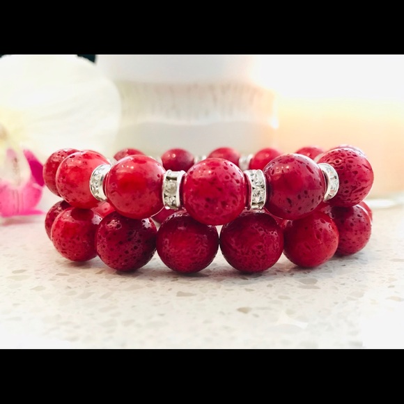 Red beaded coral bracelet - Picture 2 of 4